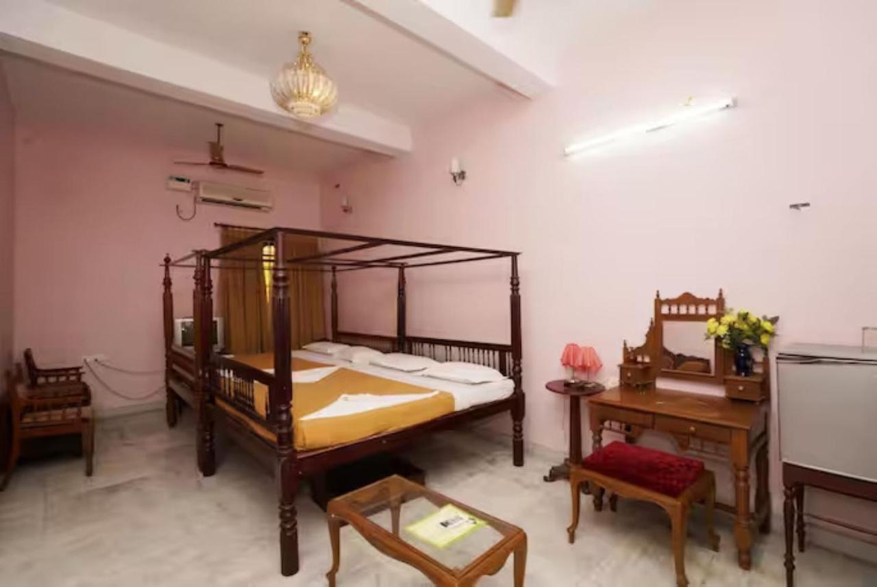 Hotel Soorya Heritage Inn Puduccseri Kültér fotó